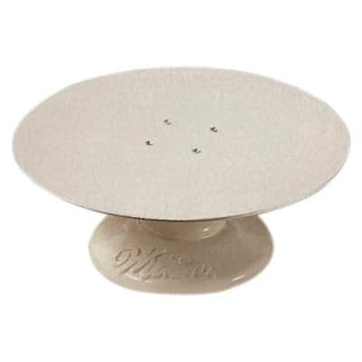 Image of a cake turntable