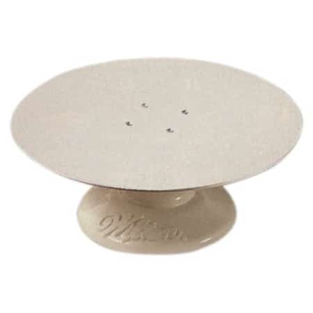 Cake turntable