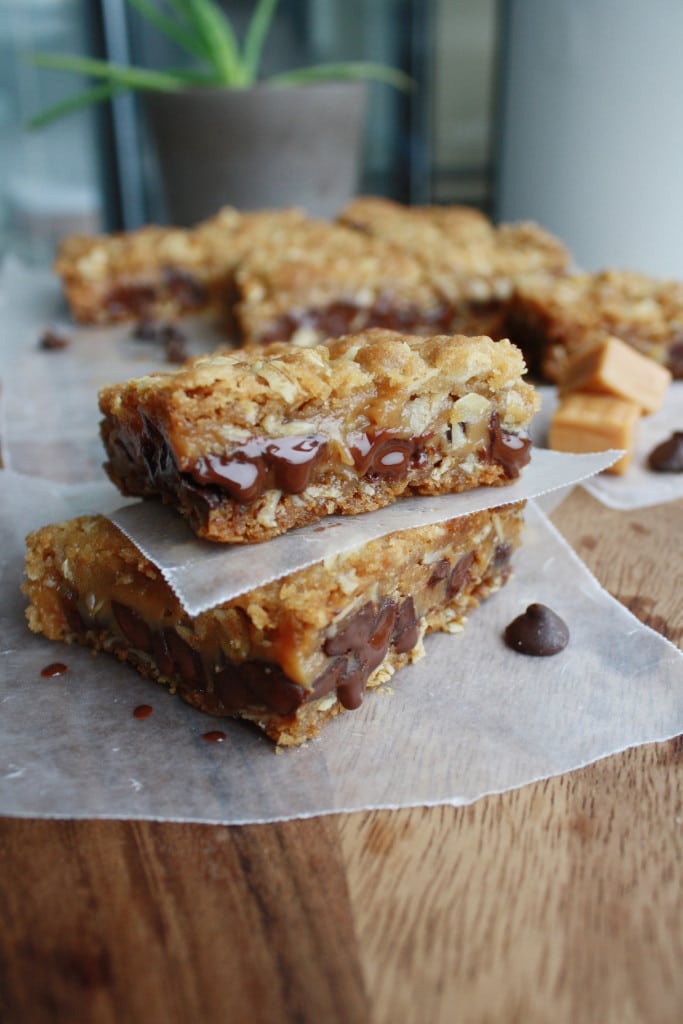 Stack of two carmelitas.