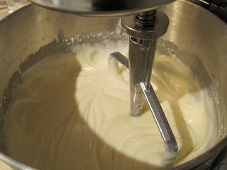 Close up of the regular beater.