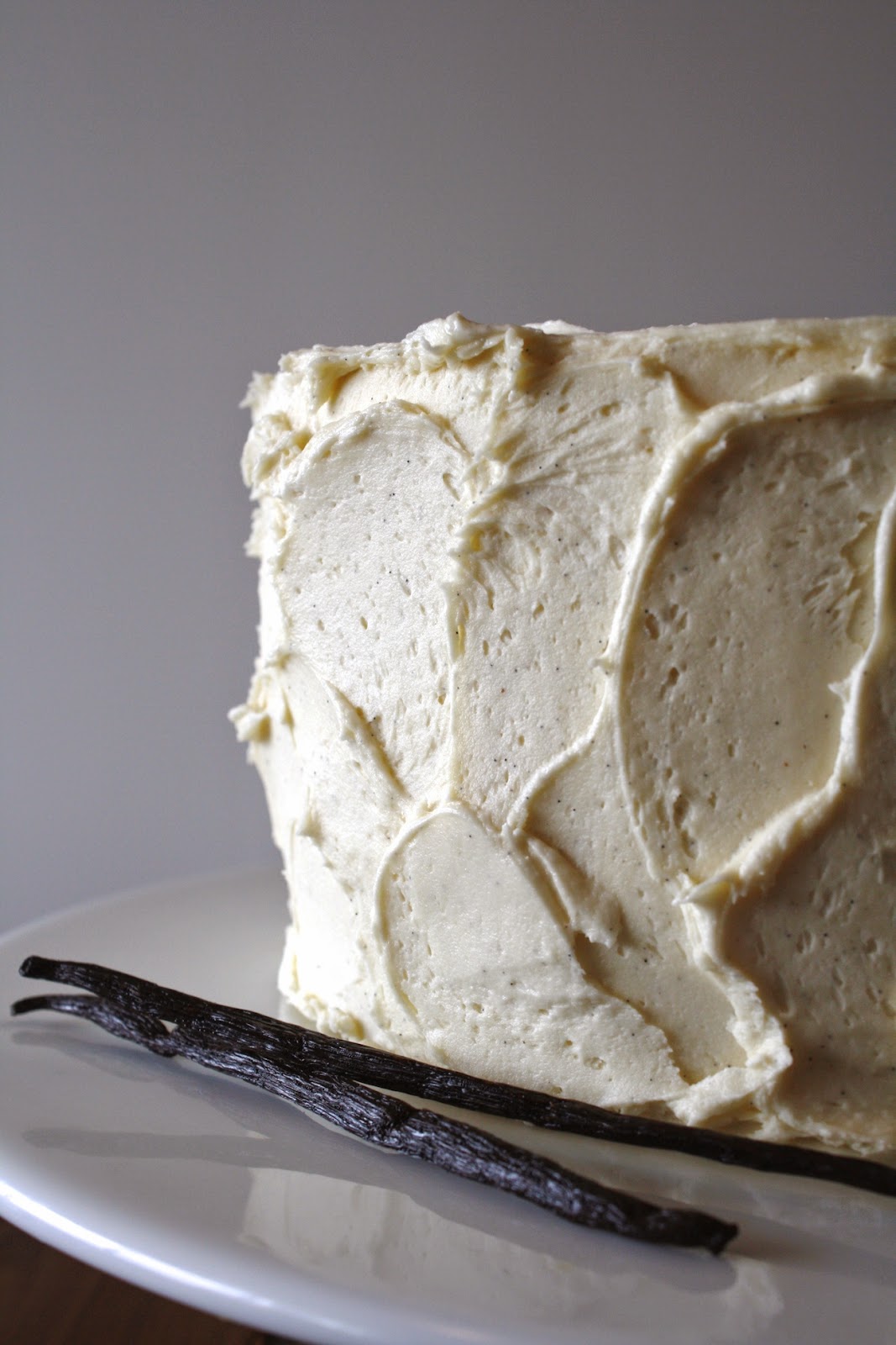 Close up of the rustic frosting on the side of the cake.