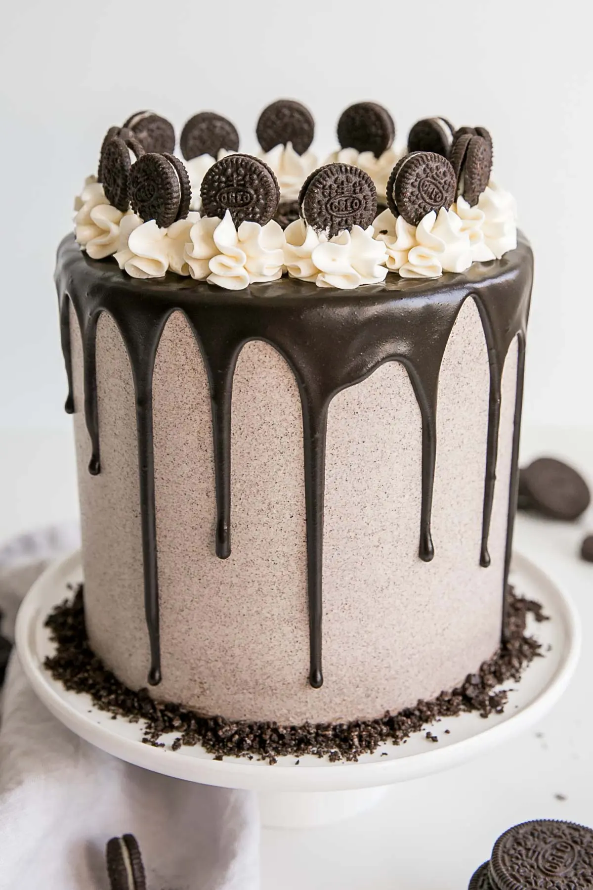 Six layer Oreo cake with Oreo buttercream and a dark chocolate ganache.